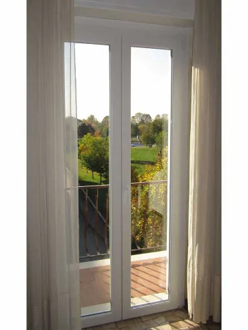 Portafinestra in PVC bianco