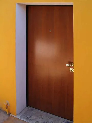 Portoncino d'ingresso blindato liscio cieco