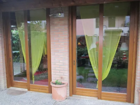 Alzanti-scorrevoli in pino lamellare