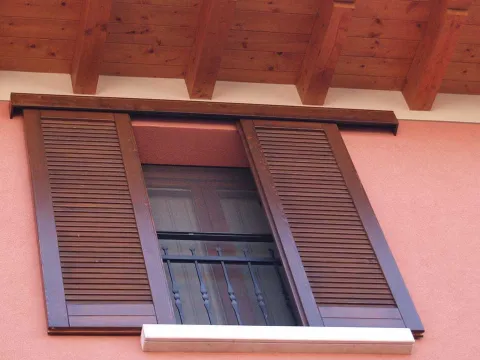 Finestre in legno lamellare