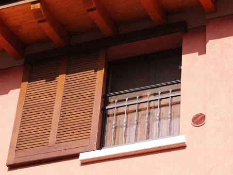 Finestre in legno lamellare