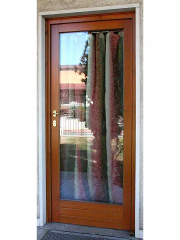 Portoncino d'ingresso in legno