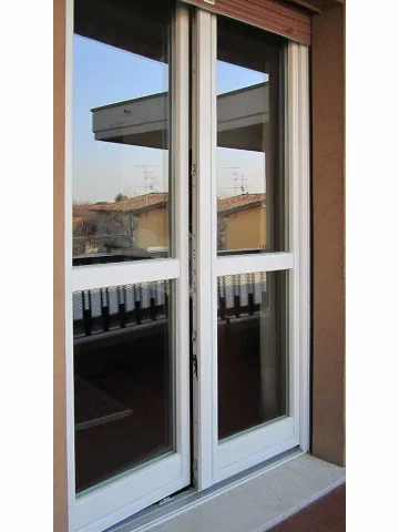 Portefinestra in PVC bianco Aluplast Ideal 4000