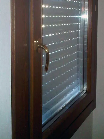 Finestra in legno-alluminio