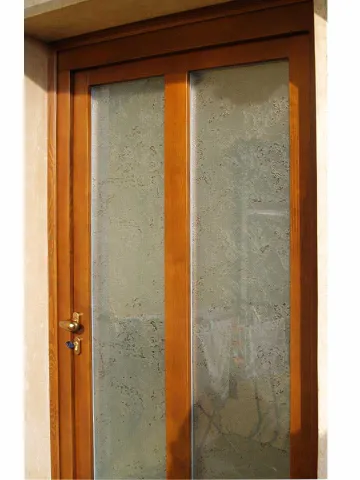 Portoncino d'ingresso in legno massello