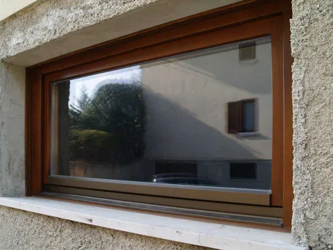 Finestra in legno