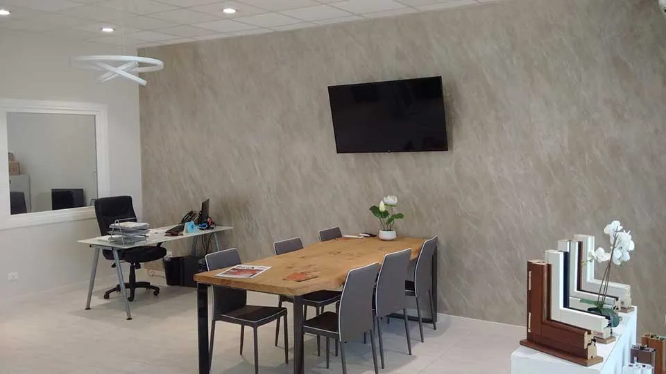 interno sede a Borgosatollo